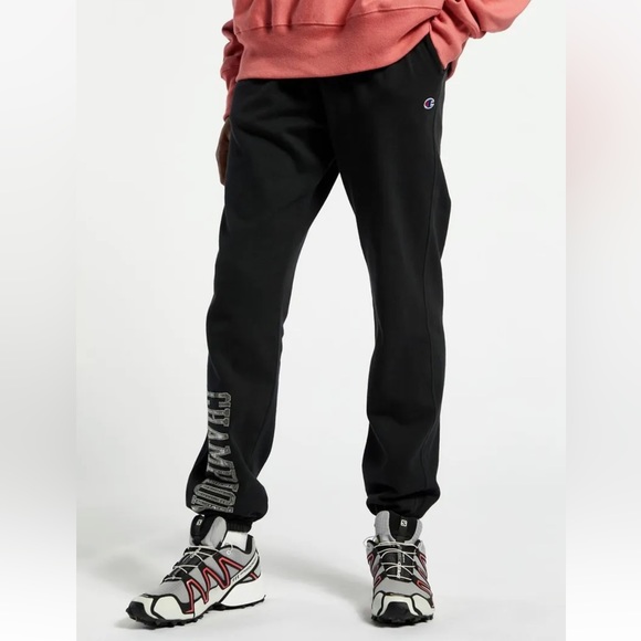 NWT $79 Champion Satin Logo Black Sweatpants - Picture 3 of 6